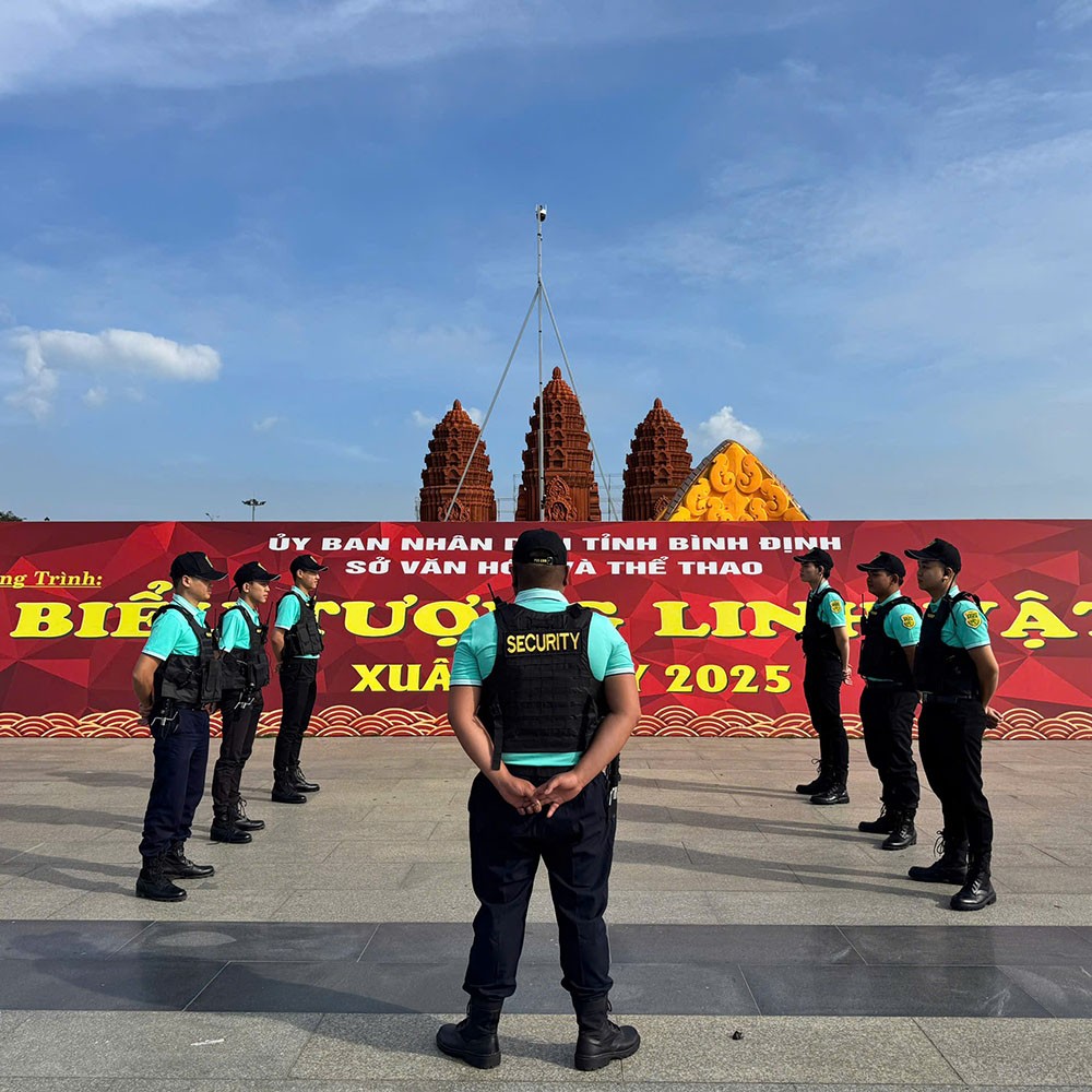 BẢO VỆ MỤC TIÊU DI ĐỘNG